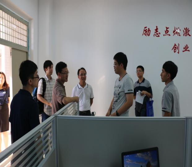 省大中专毕业生办公室副主任考察