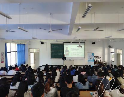 第五届互联网+大学生创新创业大赛专题系列讲座“技术创新与新产品开发”